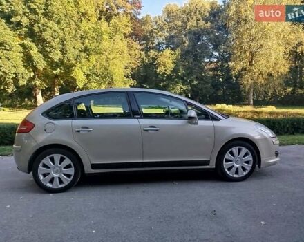 Бежевый Ситроен С4, объемом двигателя 1.59 л и пробегом 228 тыс. км за 4250 $, фото 3 на Automoto.ua