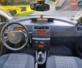 Бежевый Ситроен С4, объемом двигателя 1.59 л и пробегом 228 тыс. км за 4250 $, фото 2 на Automoto.ua