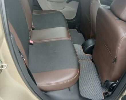 Сітроен С4 2006 у Чернігові на Automoto.ua Бежевий Сітроен С4, об'ємом двигуна 1.6 л та пробігом 182 тис. км за 4400 $, фото 8 на Automoto.ua