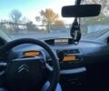Бежевый Ситроен С4, объемом двигателя 1.6 л и пробегом 400 тыс. км за 3800 $, фото 12 на Automoto.ua