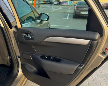 Бежевый Ситроен С4, объемом двигателя 1.6 л и пробегом 126 тыс. км за 7500 $, фото 15 на Automoto.ua