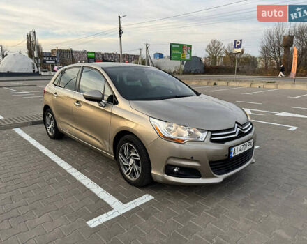 Бежевый Ситроен С4, объемом двигателя 1.6 л и пробегом 126 тыс. км за 7500 $, фото 1 на Automoto.ua