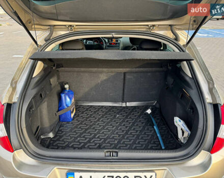 Бежевый Ситроен С4, объемом двигателя 1.6 л и пробегом 126 тыс. км за 7500 $, фото 8 на Automoto.ua