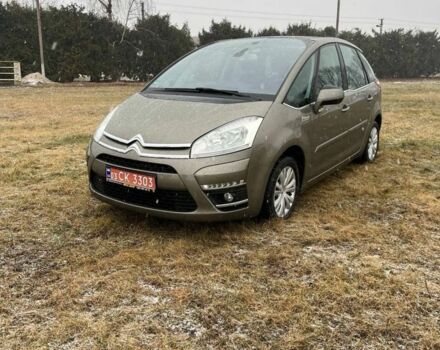 Ситроен С4 2012 в Дубно на Automoto.ua Бежевый Ситроен С4, объемом двигателя 1.6 л и пробегом 80 тыс. км за 6200 $, фото 2 на Automoto.ua