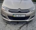 Бежевый Ситроен С4, объемом двигателя 1.6 л и пробегом 310 тыс. км за 6800 $, фото 1 на Automoto.ua