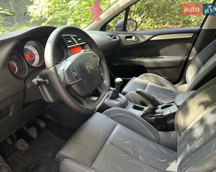 Бежевий Сітроен С4, об'ємом двигуна 1.56 л та пробігом 238 тис. км за 7400 $, фото 14 на Automoto.ua