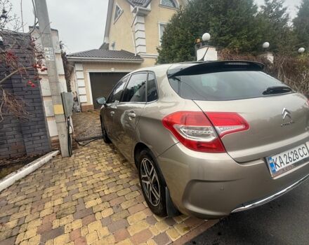 Бежевый Ситроен С4, объемом двигателя 1.6 л и пробегом 212 тыс. км за 8500 $, фото 4 на Automoto.ua
