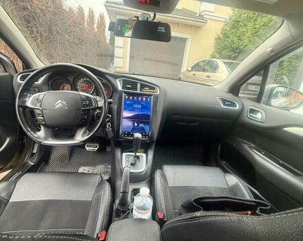 Бежевый Ситроен С4, объемом двигателя 1.6 л и пробегом 212 тыс. км за 8500 $, фото 8 на Automoto.ua