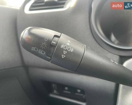 Бежевий Сітроен С4, об'ємом двигуна 1.6 л та пробігом 214 тис. км за 7990 $, фото 16 на Automoto.ua