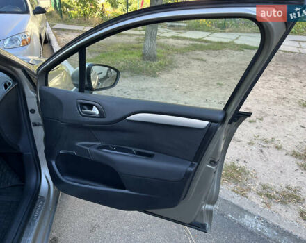 Ситроен С4 2013 в Киеве на Automoto.ua Бежевый Ситроен С4, объемом двигателя 1.6 л и пробегом 214 тыс. км за 7500 $, фото 11 на Automoto.ua