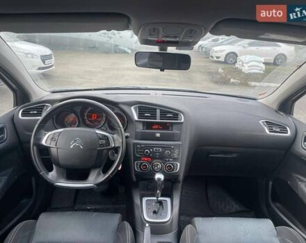 Бежевий Сітроен С4, об'ємом двигуна 1.6 л та пробігом 214 тис. км за 7990 $, фото 11 на Automoto.ua