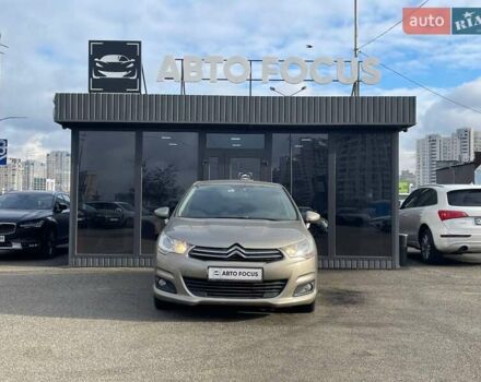 Бежевий Сітроен С4, об'ємом двигуна 1.6 л та пробігом 214 тис. км за 7990 $, фото 2 на Automoto.ua