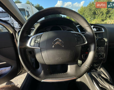 Бежевий Сітроен С4, об'ємом двигуна 1.56 л та пробігом 150 тис. км за 6000 $, фото 13 на Automoto.ua