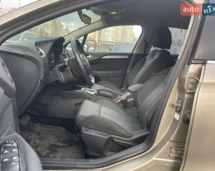 Бежевий Сітроен С4, об'ємом двигуна 1.6 л та пробігом 214 тис. км за 7990 $, фото 7 на Automoto.ua