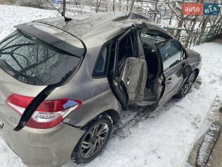 Бежевий Сітроен С4, об'ємом двигуна 1.6 л та пробігом 220 тис. км за 4000 $, фото 1 на Automoto.ua