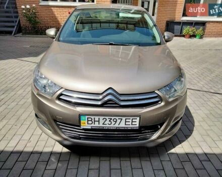 Бежевый Ситроен С4, объемом двигателя 1.56 л и пробегом 119 тыс. км за 7500 $, фото 1 на Automoto.ua