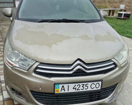 Бежевый Ситроен С4, объемом двигателя 1.6 л и пробегом 430 тыс. км за 5500 $, фото 1 на Automoto.ua
