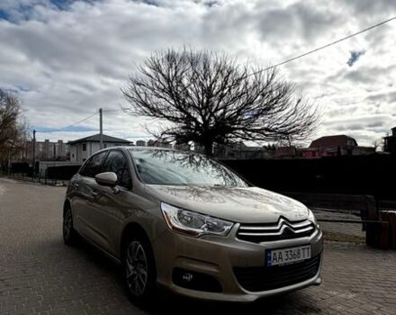 Бежевий Сітроен С4, об'ємом двигуна 1.59 л та пробігом 184 тис. км за 7500 $, фото 1 на Automoto.ua