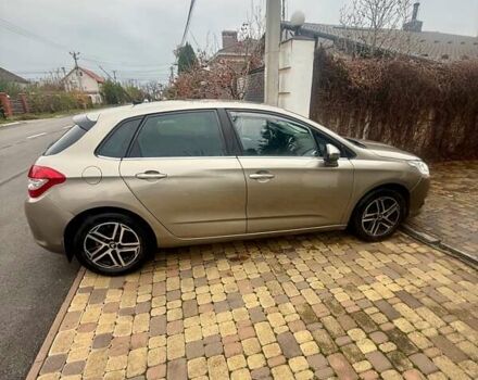 Бежевый Ситроен С4, объемом двигателя 1.6 л и пробегом 212 тыс. км за 8500 $, фото 1 на Automoto.ua