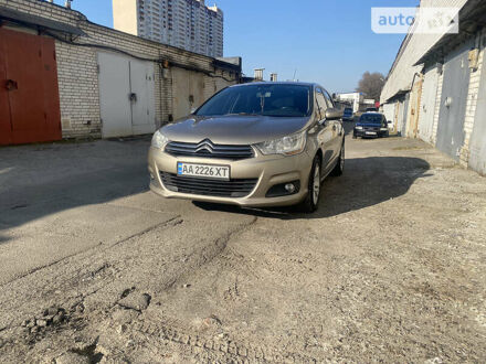 Сітроен С4 2013 у Києві на Automoto.ua Бежевий Сітроен С4, об'ємом двигуна 1.6 л та пробігом 198 тис. км за 9300 $, фото 1 на Automoto.ua