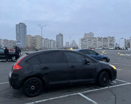 Чорний Сітроен С4, об'ємом двигуна 1.36 л та пробігом 250 тис. км за 2999 $, фото 6 на Automoto.ua