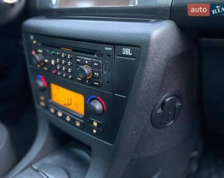 Черный Ситроен С4, объемом двигателя 2 л и пробегом 245 тыс. км за 4250 $, фото 21 на Automoto.ua