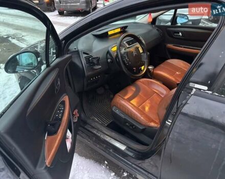 Черный Ситроен С4, объемом двигателя 2 л и пробегом 244 тыс. км за 4500 $, фото 8 на Automoto.ua