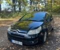 Черный Ситроен С4, объемом двигателя 1.59 л и пробегом 260 тыс. км за 5300 $, фото 3 на Automoto.ua