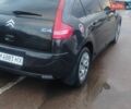 Черный Ситроен С4, объемом двигателя 1.6 л и пробегом 215 тыс. км за 3700 $, фото 1 на Automoto.ua