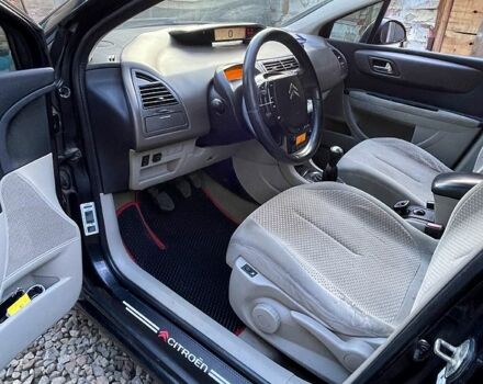 Ситроен С4 2006 в Харькове на Automoto.ua Черный Ситроен С4, объемом двигателя 1.6 л и пробегом 295 тыс. км за 3500 $, фото 4 на Automoto.ua