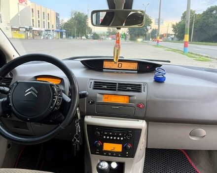 Ситроен С4 2006 в Харькове на Automoto.ua Черный Ситроен С4, объемом двигателя 1.6 л и пробегом 295 тыс. км за 3500 $, фото 9 на Automoto.ua