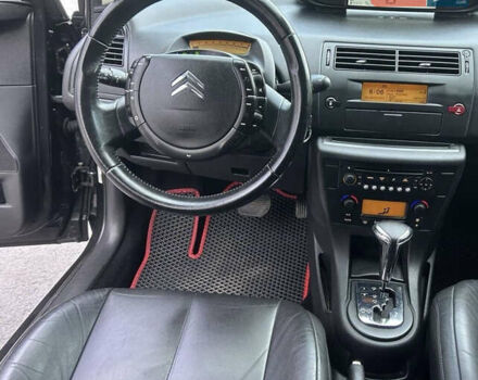 Черный Ситроен С4, объемом двигателя 1.59 л и пробегом 190 тыс. км за 6000 $, фото 1 на Automoto.ua