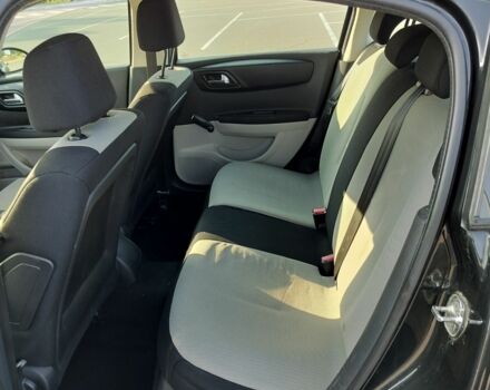 Черный Ситроен С4, объемом двигателя 1.6 л и пробегом 326 тыс. км за 3200 $, фото 6 на Automoto.ua