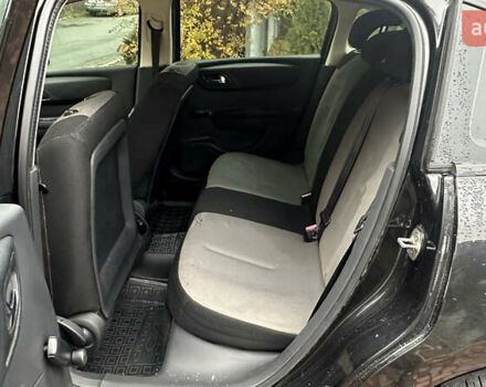 Черный Ситроен С4, объемом двигателя 1.6 л и пробегом 240 тыс. км за 3600 $, фото 14 на Automoto.ua