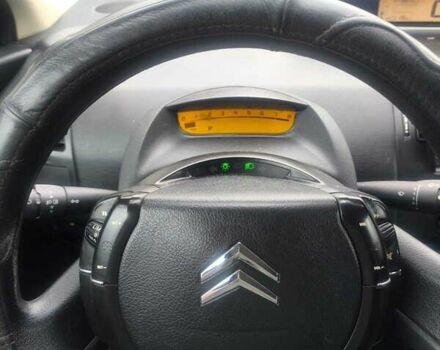 Черный Ситроен С4, объемом двигателя 1.59 л и пробегом 172 тыс. км за 4700 $, фото 3 на Automoto.ua