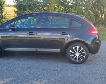 Черный Ситроен С4, объемом двигателя 1.6 л и пробегом 257 тыс. км за 4600 $, фото 4 на Automoto.ua