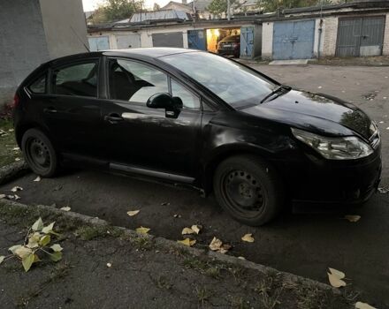 Черный Ситроен С4, объемом двигателя 1.6 л и пробегом 204 тыс. км за 2800 $, фото 3 на Automoto.ua