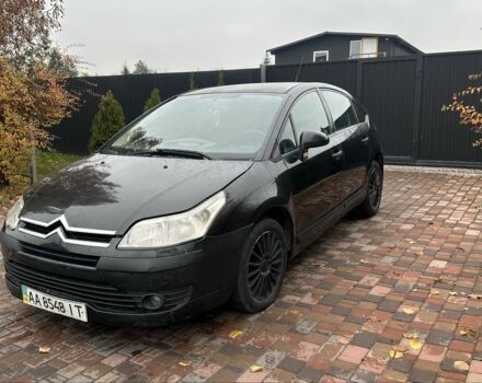 Черный Ситроен С4, объемом двигателя 1.6 л и пробегом 250 тыс. км за 3600 $, фото 1 на Automoto.ua