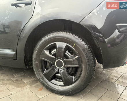 Черный Ситроен С4, объемом двигателя 1.56 л и пробегом 437 тыс. км за 4199 $, фото 8 на Automoto.ua