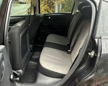 Черный Ситроен С4, объемом двигателя 1.6 л и пробегом 250 тыс. км за 3600 $, фото 18 на Automoto.ua