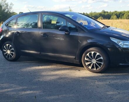 Черный Ситроен С4, объемом двигателя 1.6 л и пробегом 257 тыс. км за 4600 $, фото 2 на Automoto.ua