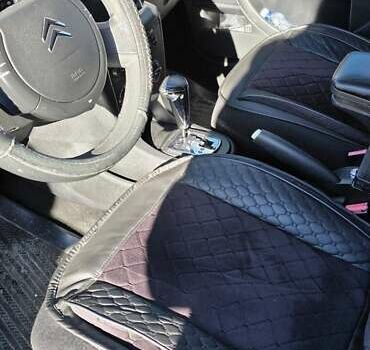 Черный Ситроен С4, объемом двигателя 1.62 л и пробегом 177 тыс. км за 6500 $, фото 6 на Automoto.ua