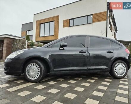 Черный Ситроен С4, объемом двигателя 1.6 л и пробегом 318 тыс. км за 3950 $, фото 10 на Automoto.ua