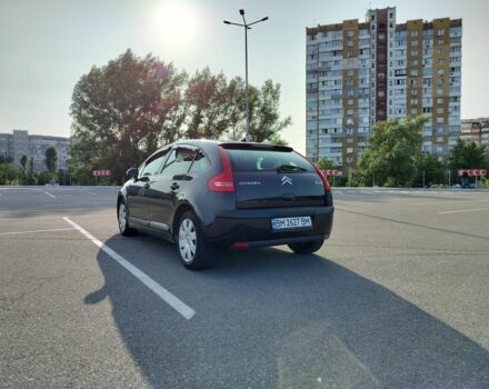 Черный Ситроен С4, объемом двигателя 1.6 л и пробегом 326 тыс. км за 3200 $, фото 3 на Automoto.ua