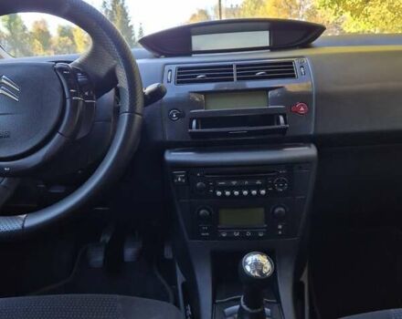 Ситроен С4 2008 в Калуше на Automoto.ua Черный Ситроен С4, объемом двигателя 1.6 л и пробегом 179 тыс. км за 4050 $, фото 4 на Automoto.ua