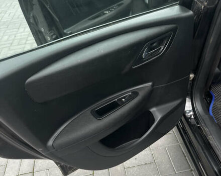 Черный Ситроен С4, объемом двигателя 1.56 л и пробегом 245 тыс. км за 4500 $, фото 11 на Automoto.ua