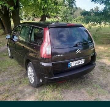 Черный Ситроен С4, объемом двигателя 2 л и пробегом 350 тыс. км за 4700 $, фото 6 на Automoto.ua