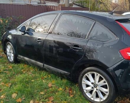 Черный Ситроен С4, объемом двигателя 1.6 л и пробегом 220 тыс. км за 3000 $, фото 1 на Automoto.ua