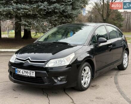 Черный Ситроен С4, объемом двигателя 1.6 л и пробегом 220 тыс. км за 3400 $, фото 1 на Automoto.ua