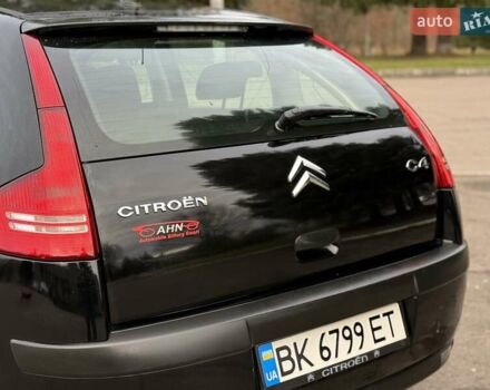 Черный Ситроен С4, объемом двигателя 1.6 л и пробегом 220 тыс. км за 3400 $, фото 26 на Automoto.ua